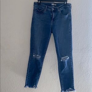 Levi’s 711 Skinny